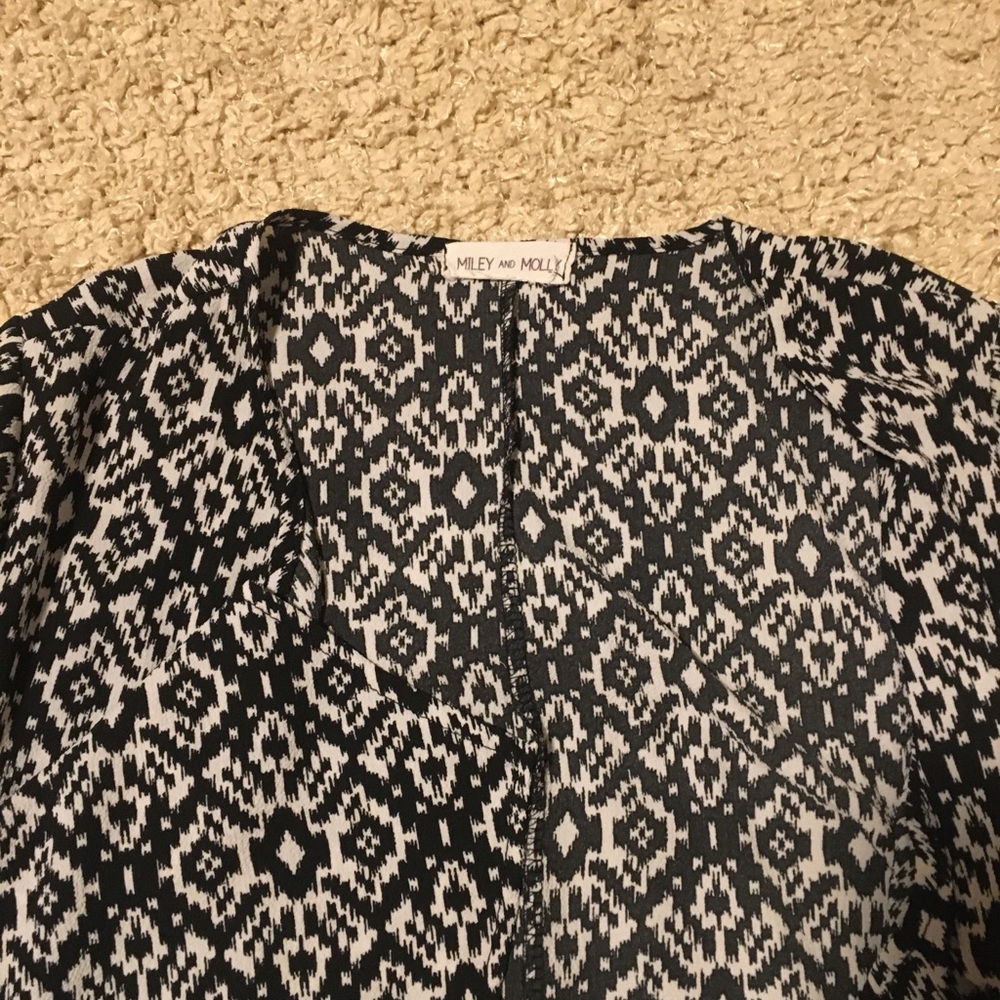 Cardigan - Picture 3 of 3